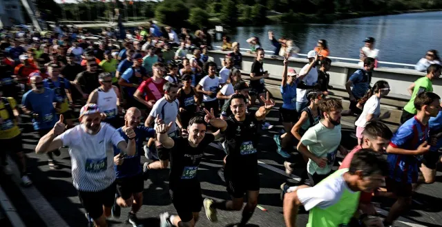 photo  le marathon de la liberté, normandy running festival rend hommage par la course à pied, aux évènements du d-day dans le calvados.  &copy;  martin roche / archives ouest-france 
