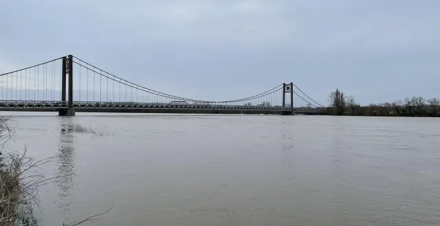 photo  la loire au niveau du pont d’ancenis, ce mardi 17 février 2026.  &copy;  ouest-france 