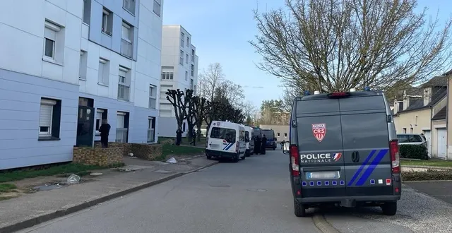 photo  une opération de police est en cours dans le quartier de perseigne, à alençon.  &copy;  ouest france 