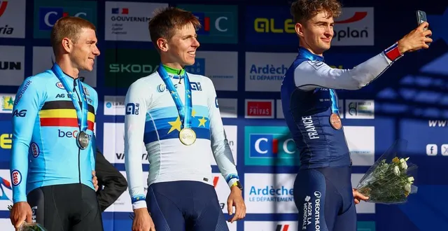 photo  troisième des championnats d’europe 2025, en ardèche, derrière tadej pogacar et remco evenepoel, paul débute sa saison 2026 cette semaine au portugal lors du tour de l’algarve.  &copy;  belga via afp 