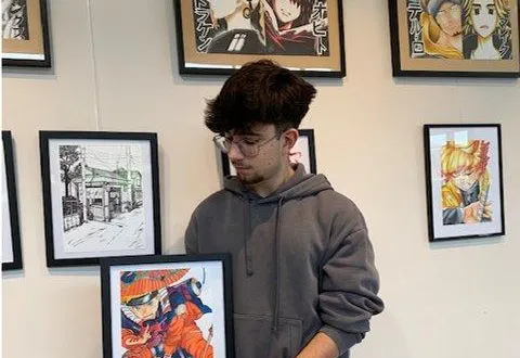 photo  ethan juhel a réservé sa première exposition à sa commune.  &copy;  le maine libre 