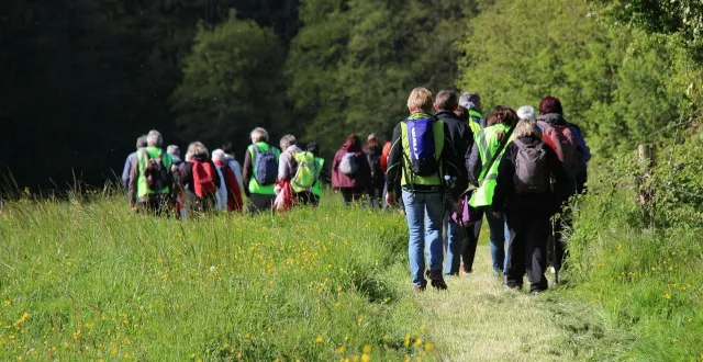 photo  la grande randonnée gourmande du quartier de verron à la flèche (sarthe) reviendra le 11 avril 2026. les 1 000 inscriptions viennent d’ouvrir en ligne.  &copy;  archives ouest-france 