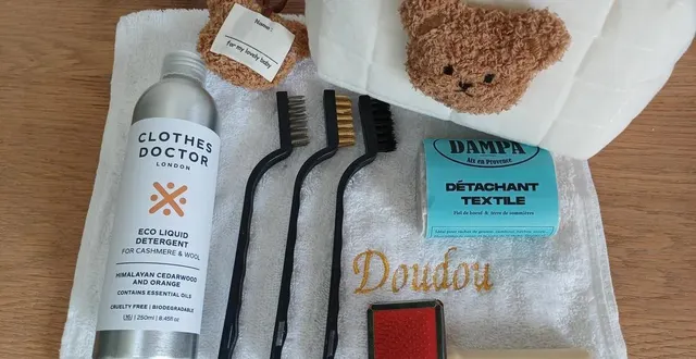 photo  dans sa « pharmoussie en ligne », salomé grangette propose une « trousse de premiers soins » pour doudous.  &copy;  les indémoussables 