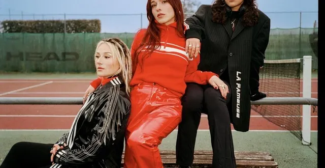 photo  lucie, elisa et juliette forment lej.  &copy;  lej 