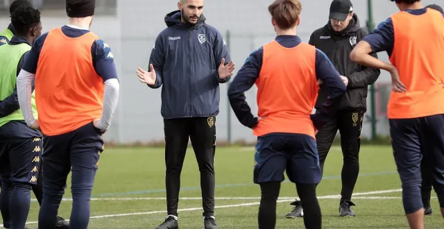 photo  yassine azahaf a dirigé sa première séance d’entraînement ce mercredi 18 février.  &copy;  co - benoit felace 