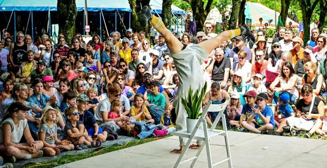 photo  pour la 25e édition, le mans fait son cirque sera avancé d’un mois. initialement organisé en juin, le festival aura lieu cette année du 20 au 31 mai.   &copy;  archives le maine libre – denis lambert 