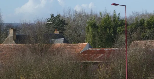 photo  la ferme du breuil, vue depuis la jardinerie, fait l’objet de la révision allégée du plu soumis à enquête publique.  &copy;  ouest-france 
