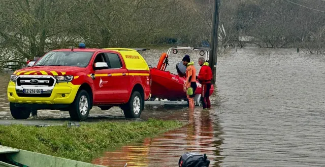 photo  chalonnes-sur-loire, mercredi 18 février 2026. un homme est porté disparu après que son embarcation a chaviré dans la loire.  &copy;  co - tiphaine sirieix 