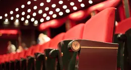 actu cin&eacute;ma  l’ancien cinéma la salamandre, à morlaix (finistère), est devenu un lieu de création artistique. il s’appellera l’awen. 