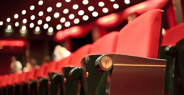 photo  l’ancien cinéma la salamandre, à morlaix (finistère), est devenu un lieu de création artistique. il s’appellera l’awen.  &copy;  fotolia 