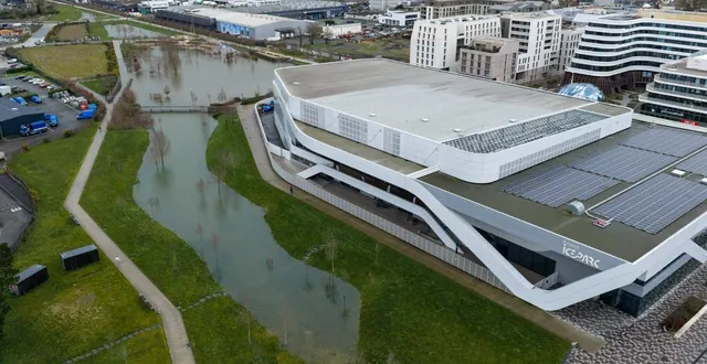 photo  a angers, la crue de la maine a entraîné le report du match ducs d’angers - gap  &copy;  josselin clair 