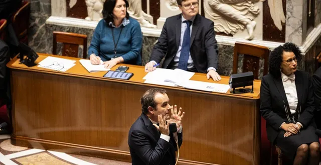photo  sebastien lecornu répond à l’insoumise mathilde panot, lors des questions au gouvernement, mardi 17 février.  &copy;  nurphoto via afp 