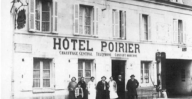 photo  mlle pironneau, mme pironneau, m et mme alard, m. proust le pâtissier, suzanne périgois (la fille de m. alard) et m. patry.  &copy;  co 