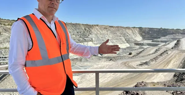 photo  thomas dupuy d’angeac, pdg des carrières de l’ouest, à voutré (mayenne).  &copy;  archives le maine libre 