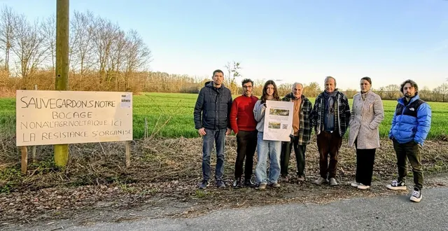 photo  le luart, samedi 14 février 2026. un collectif de riverains s’oppose à la pose de 7 800 panneaux photovoltaïques au hameau des cornillières.  &copy;  le maine libre 