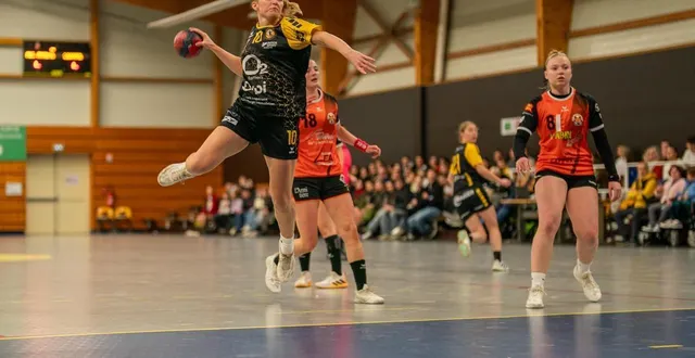 photo  léa cirou, force de frappe du hbc mamers.  &copy;  arnaud despelchain 