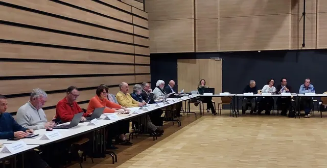 photo  le conseil communautaire s’est réuni pour approuver le budget primitif.  &copy;  le maine libre 