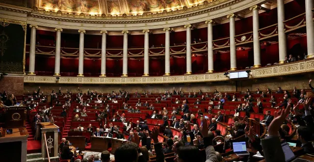 photo  a l’assemblée nationale, la mort du militant identitaire quentin deranque continuait à alimenter les débats.  &copy;  afp 