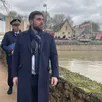 photo  le ministre de la ville et du logement, vincent jeanbrun, s’est rendu à la flèche ce jeudi pour constater la crue du loir. 