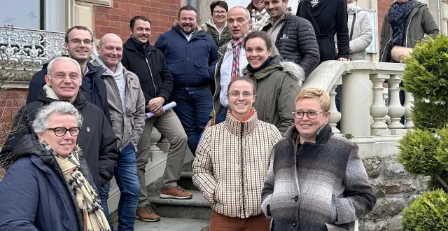 photo  les participants représentant différents organismes à la journée « visons l’installation ». 