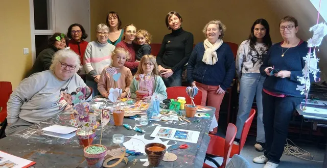 photo  quelques-uns des participants à l’atelier créatif déco.  &copy;  le maine libre 
