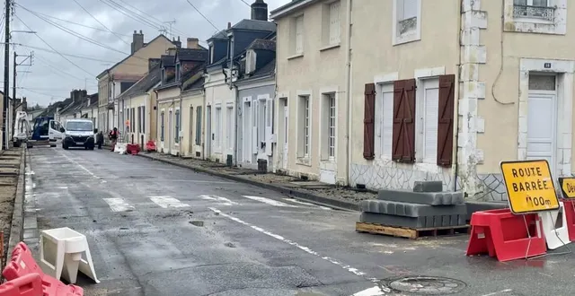 photo  le chantier de la rue edmond-rottier se poursuit jusqu’au 2 mars, avec des déviations mises en place.  &copy;  le maine libre 