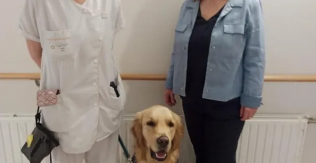 photo  charline et séverine prennent soin de vox au quotidien.  &copy;  centre hospitalier de saint-calais 