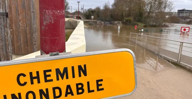 photo  au mans, la sarthe a débordé.  &copy;  ouest-france 