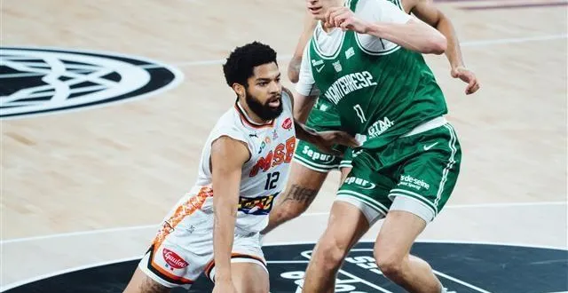 photo  hudgins a livré une jolie prestation ponctuée de 12 points face à nanterre.  &copy;  lnb 