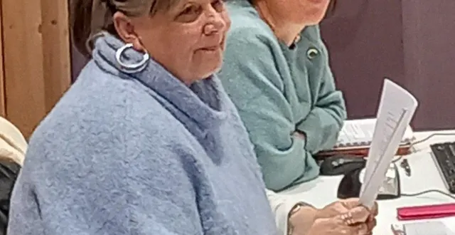 photo  valérie loritte, la présidente (au premier plan) et céline lévêque, la trésorière.  &copy;  ouest-france 