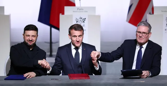 photo  une nouvelle réunion de la « coalition des volontaires » pour l’ukraine se tiendra mardi en visioconférence, à l’initiative de londres et paris.  &copy;  tom nicholson / afp 