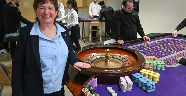 photo  laetitia nespola travaille avec ses équipes pour réussir l’ouverture du casino joa de saumur le 26 mars 2026.  &copy;  co – laurent combet 