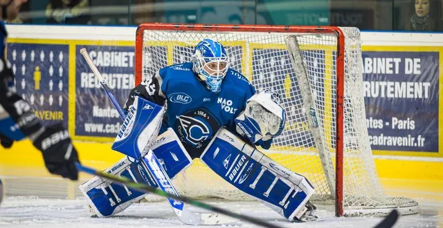 photo  william desmarais a largement tenu, mais a finalement cédé trois fois.  &copy;  arnaud masson 