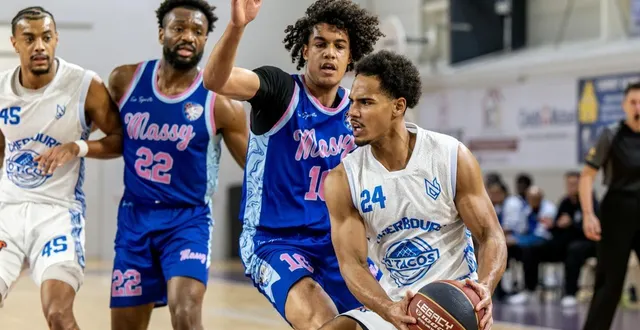 photo  douglas ntesa.  &copy;  archives christian jezequel 