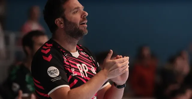 photo  le collectif de romain pautaire s’est incliné à orléans.  &copy;  gaëlle germain 