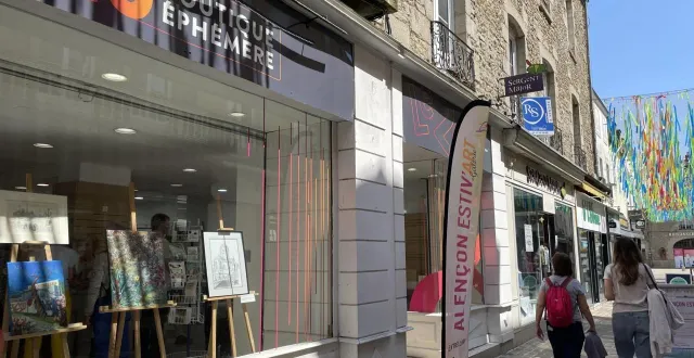 photo  les artistes pourront exposer à estiv’art, dans la boutique éphémère d’alençon.  &copy;  archives ouest-france 