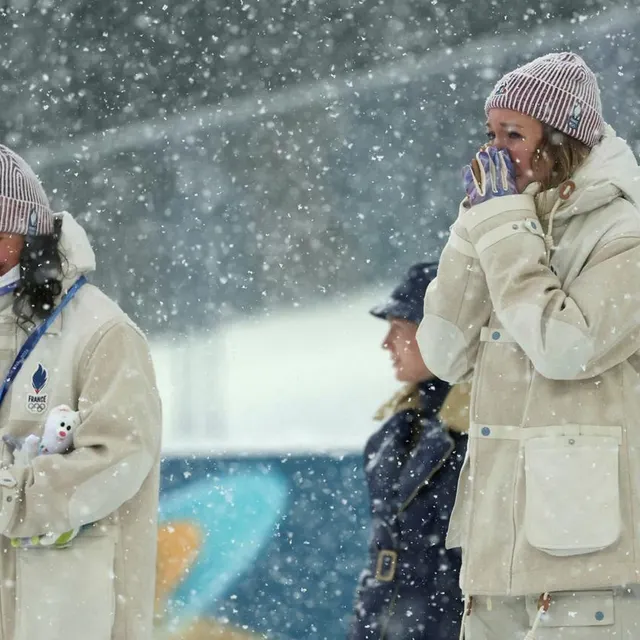 photo julia simon, sacrée dans l’individuel, océane michelon couronnée en mass start.  ©  afp
