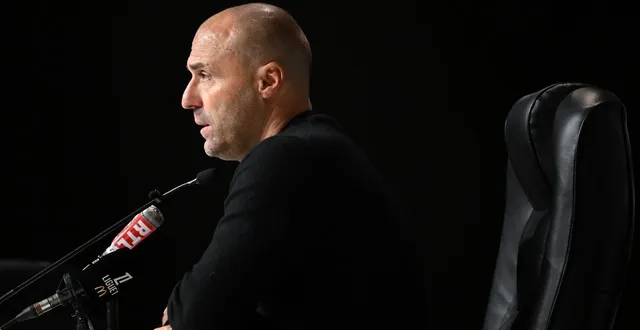 photo  alexandre dujeux.  &copy;  archive co - josselin clair 