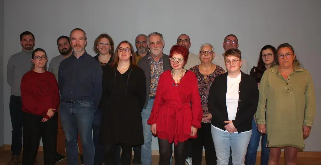 photo  la liste de laura desnoës baptisée « agir pour louailles » en vue des élections de mars 2026.  &copy;  photo fournie par la candidate 