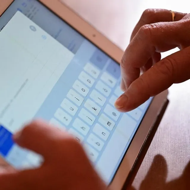 Agnès Crepet invite à « être vigilant aux datas qui partent en permanence de nos téléphones » (photo d’illustration). AFP photo agnès crepet invite à « être vigilant aux datas qui partent en permanence de nos téléphones » (photo d’illustration). © afp