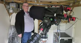 Info insolite patrice le poupon, astronome amateur, a ouvert les portes de son observatoire des étoiles installé à son domicile, à kervignac.