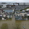 photo  le quartier de reculée, à angers, a été l’un  des premiers de la ville à être envahi par les eaux de la maine en crue. 