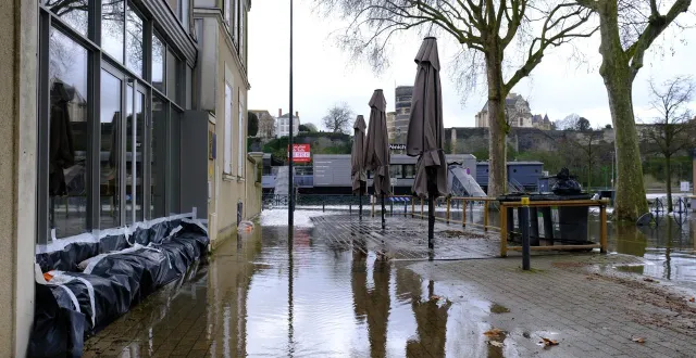 photo  les commerces de l’îlot du quai des carmes et l’îlot molière - thiers - boisnet sont sous le coup d’un arrêté de fermeture administrative  &copy;  ouest-france 