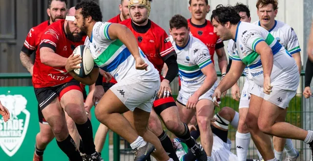 photo  guidé par ses avants, le rcssbg a forcé le verrou nazairien à partir de la 60e minute et recolle à la 3e place de la poule.  &copy;  arnaud masson 