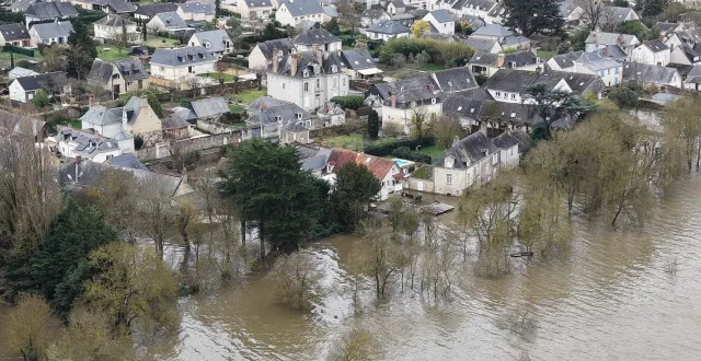 photo  a briollay, la sarthe a débordé.  &copy;  thierry huguenin/ouest-france 