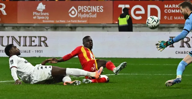 photo  dame gueye a ouvert le score à la 29e minute de jeu, ce lundi 23 février 2026.  &copy;  photo : le maine libre - denis lambert 