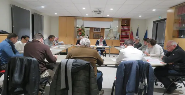 photo  les élus d’aigné étaient réunis mardi 10 février en séance de conseil municipal.  &copy;  le maine libre 