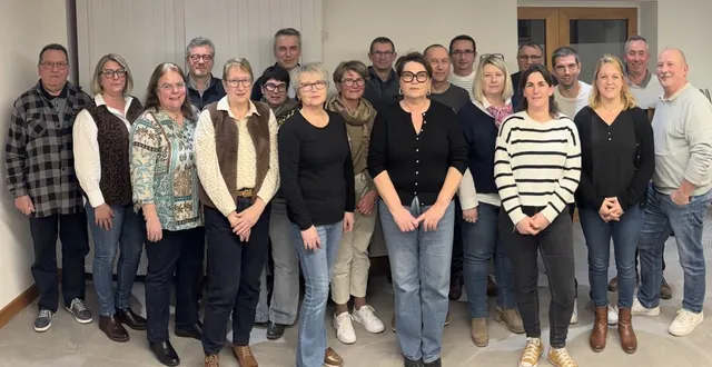 photo  une équipe rassemblant des élus sortants et des nouvelles personnes.  &copy;  le maine libre 