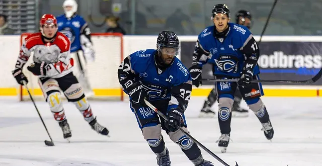 photo  cédric custosse.  &copy;  masson arnaud 
