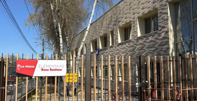 photo  la rénovation de l’école élémentaire rosa-bonheur (ex-montaigu) a permis de réduire sa consommation énergétique de moitié.   &copy;  le maine libre 
